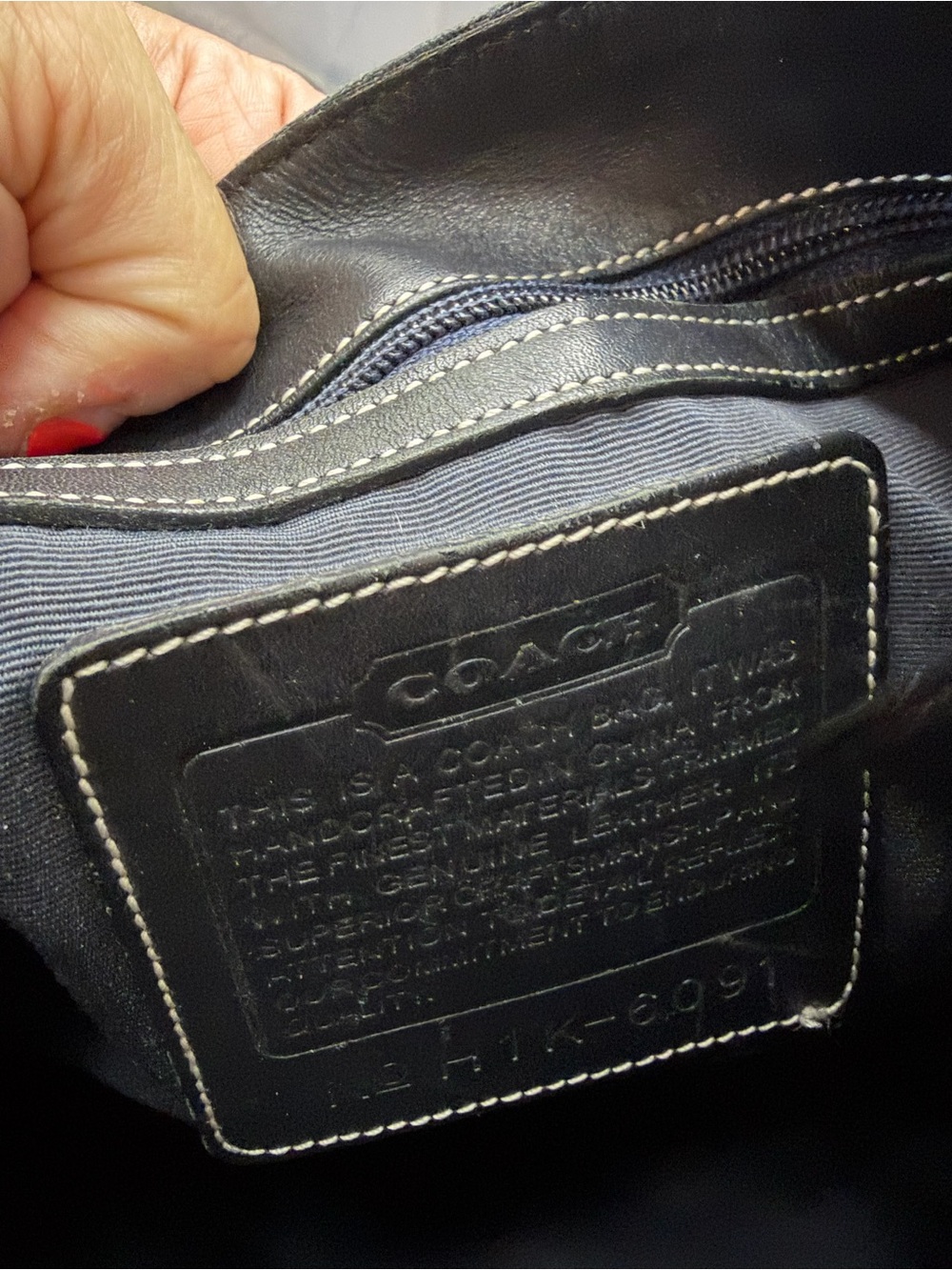 Y2K Coach Hamptons Black Signature Jacquard Shoulder Bag with Silver Hardware - Picture 8 of 10